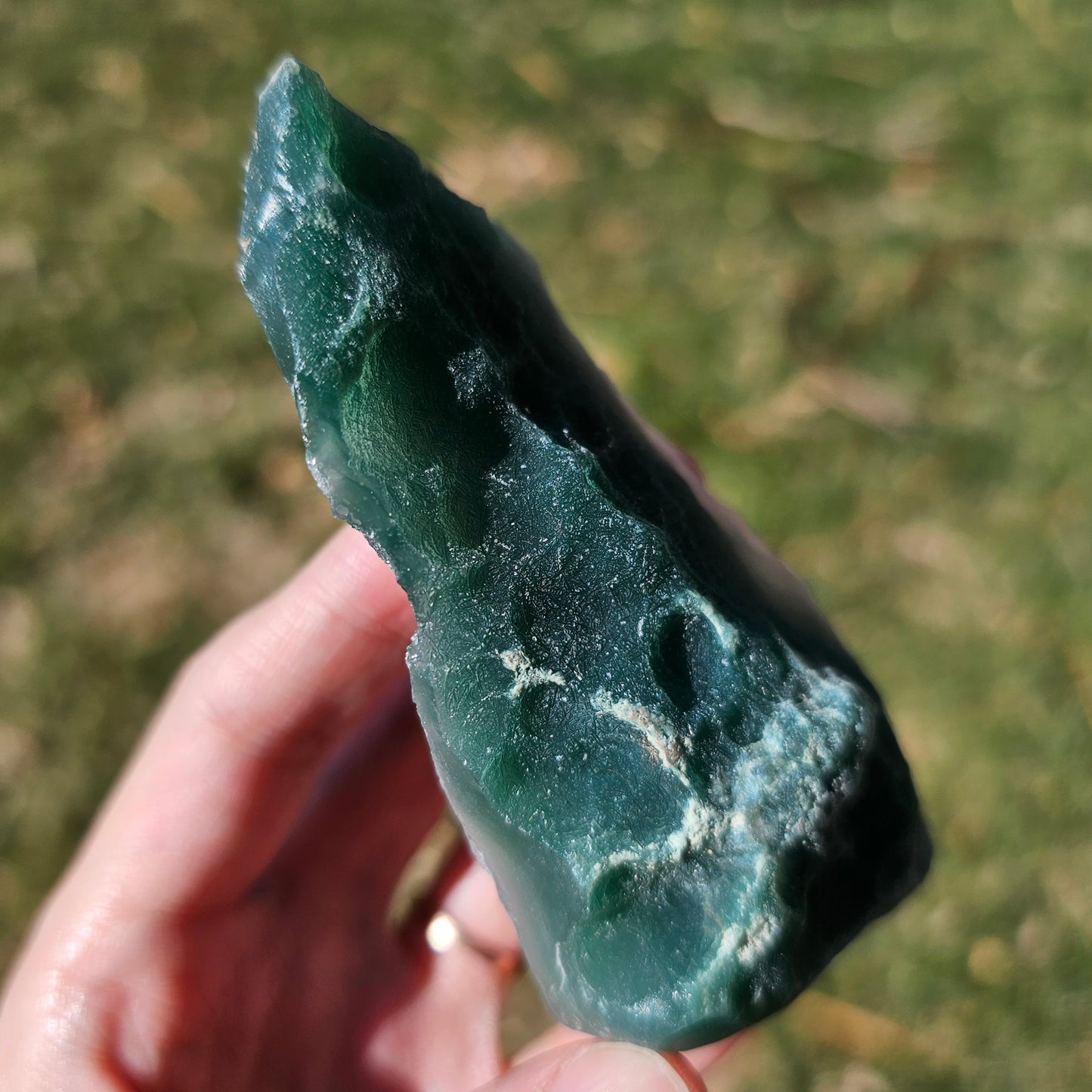 Ultra Rare Rough Mtorolite Chrome Chrysoprase Slice – Emerald Green Chalcedony from Zimbabwe | Heart Chakra Crystal | 115g 4"×2.25"