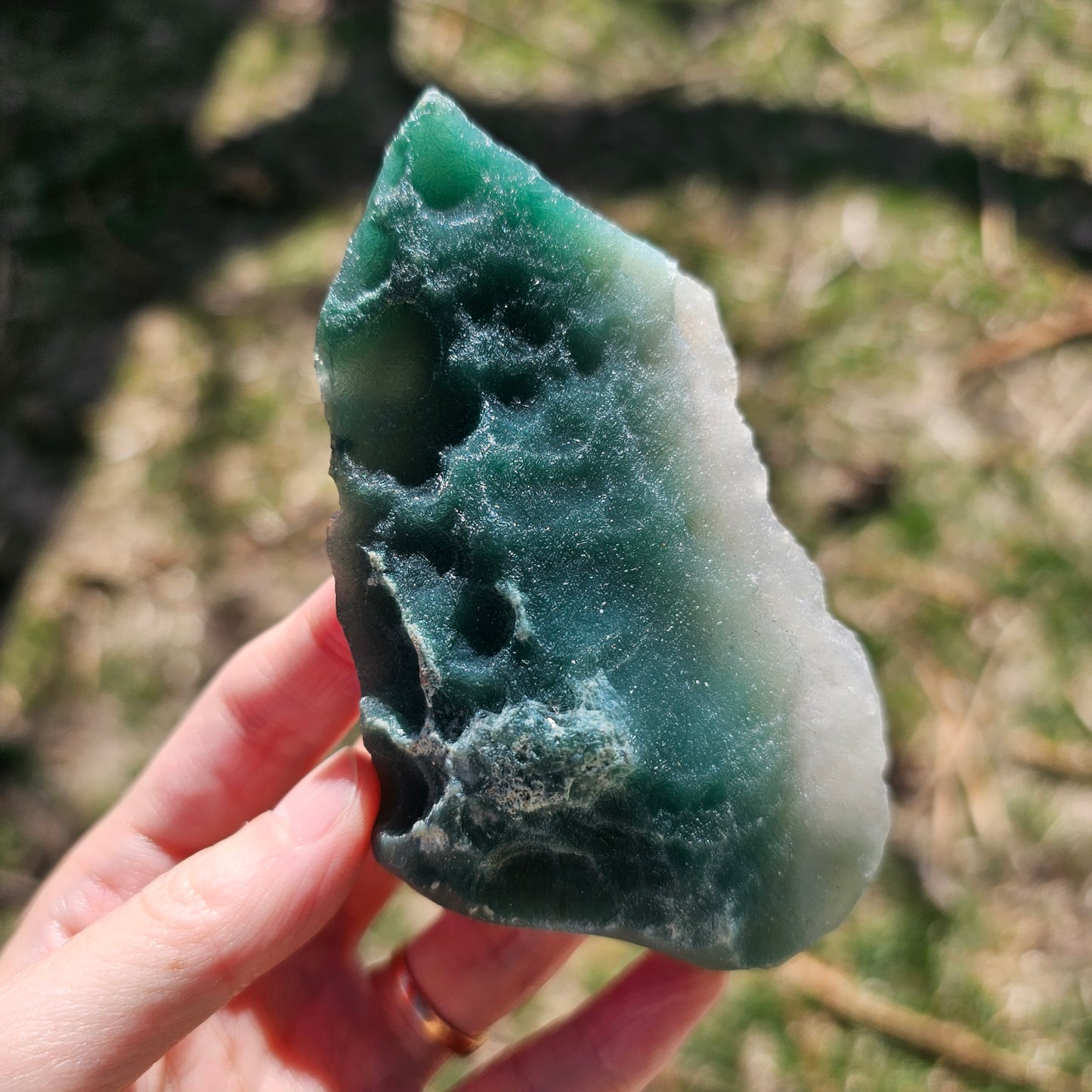 Ultra Rare Rough Mtorolite Chrome Chrysoprase Slice – Emerald Green Chalcedony from Zimbabwe | Heart Chakra Crystal | 115g 4"×2.25"