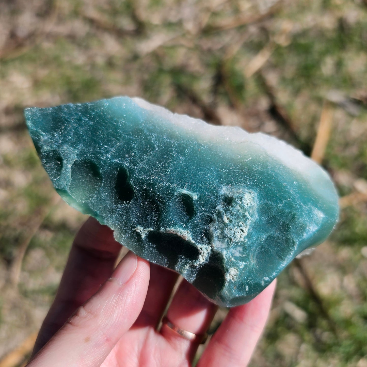 Ultra Rare Rough Mtorolite Chrome Chrysoprase Slice – Emerald Green Chalcedony from Zimbabwe | Heart Chakra Crystal | 115g 4"×2.25"